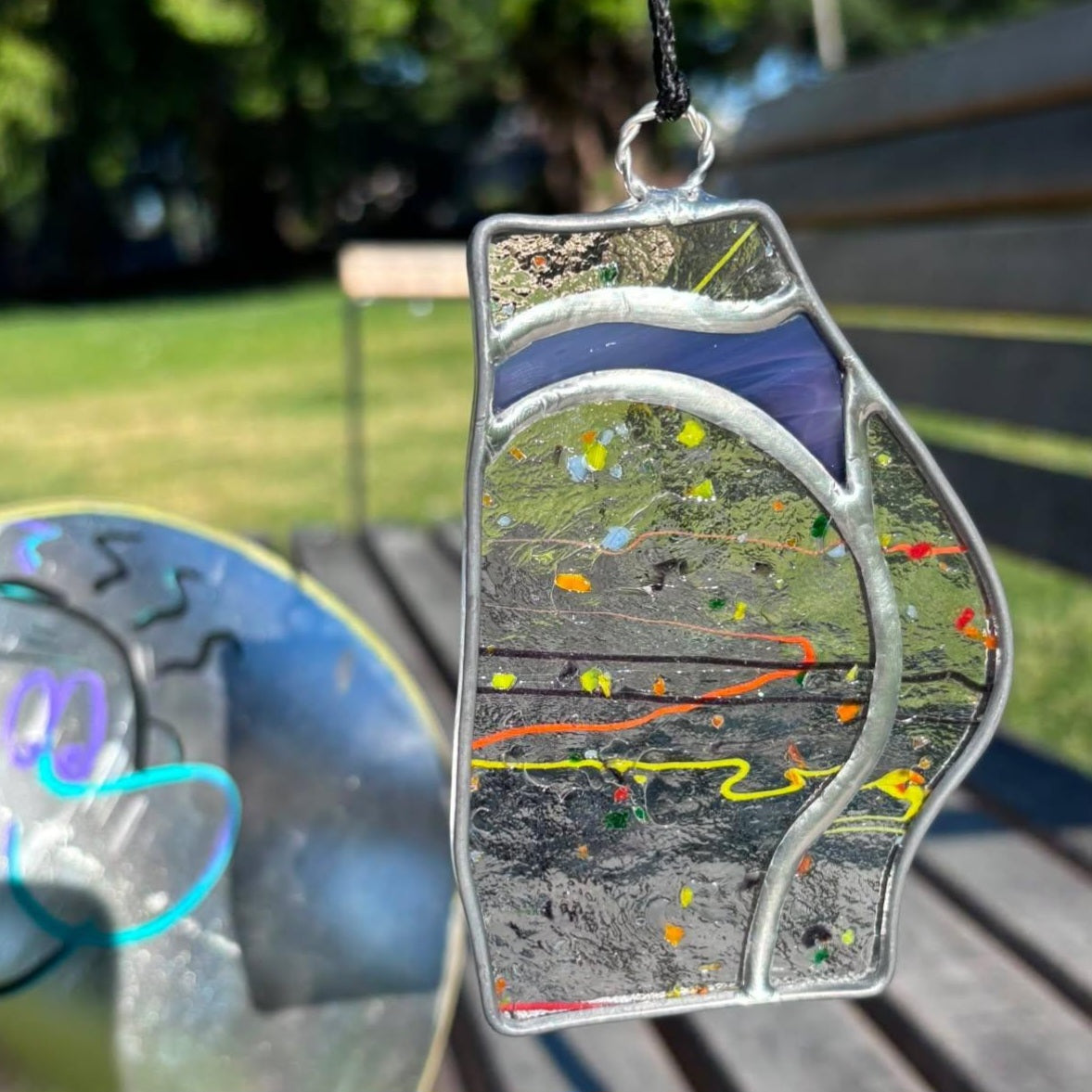 Sporty Butt Stained Glass (confetti/navy thong)